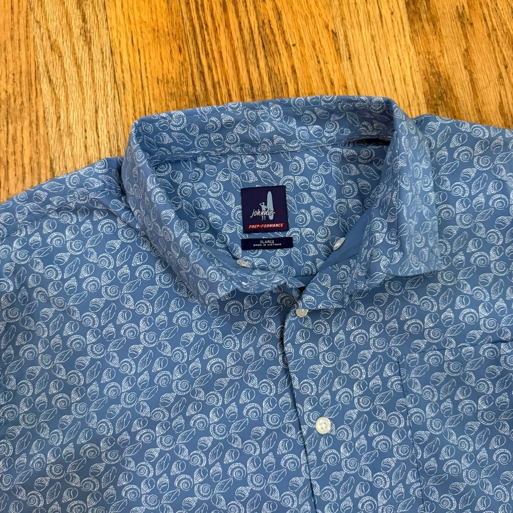 johnnie-O Prep Formance "Micah" Blue Seashell Short Sleeve Button Down Shirt XL